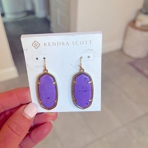 Kendra Scott Elle drop earrings gold /purple